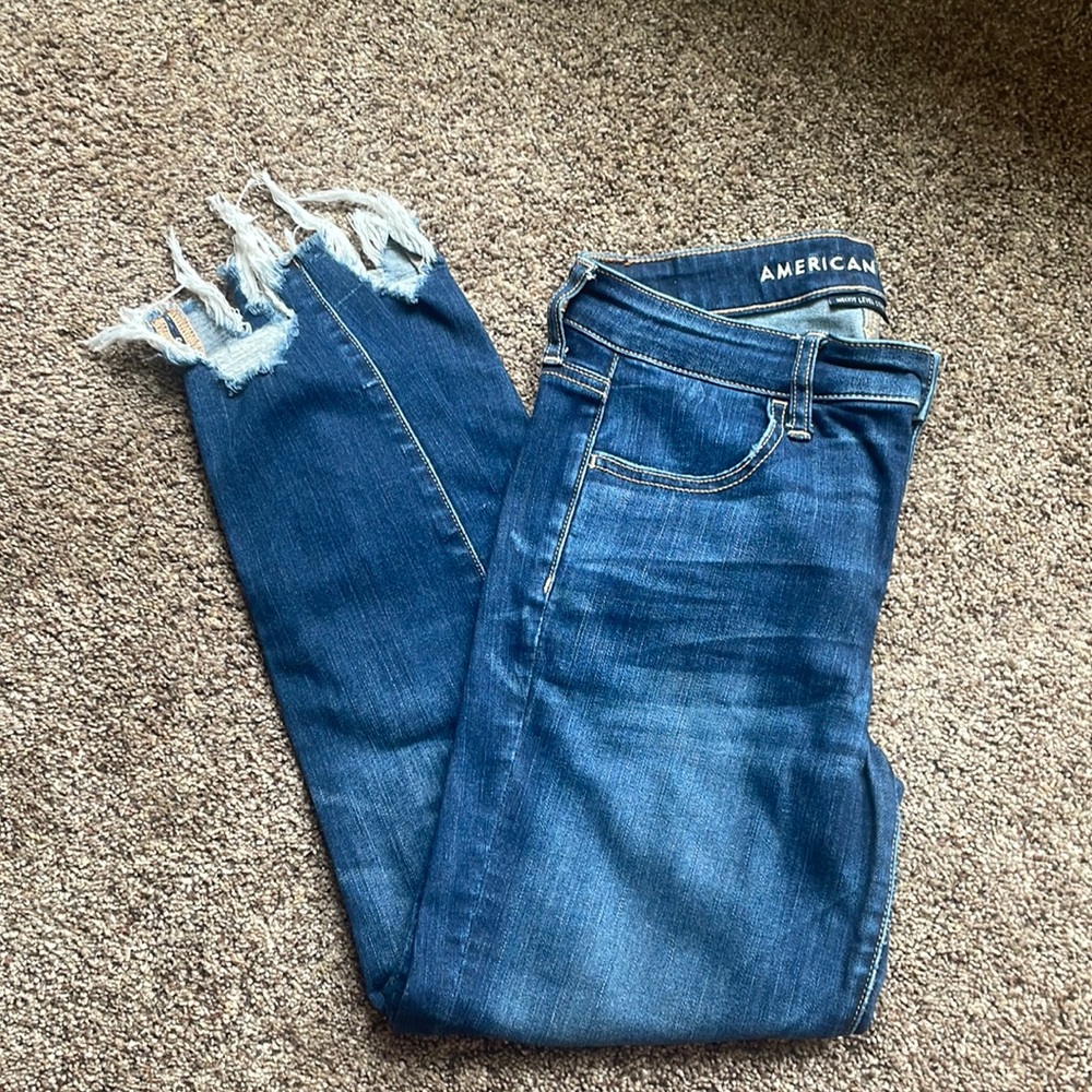 American Eagle Skinny Jeans size 6 regular